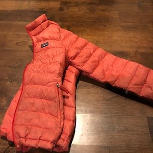 Girls Patagonia pink down jacket size medium
